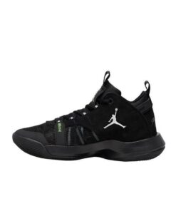 Jordan Jumpman 2020 Basketball Shoes (One Size Slim Fit)