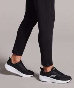 GO RUN ELEVATE Women's Black Running Shoes